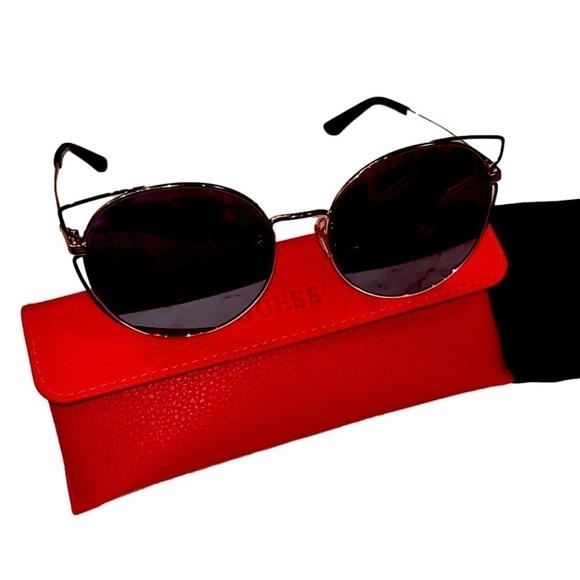 Guess Accessories - NEW! Guess Gold Rimmed Sunglasses Red Case
